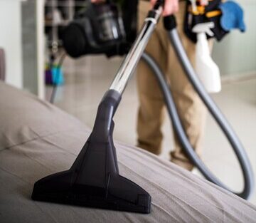 man-doing-professional-home-cleaning-service_23-2150359019.jpg